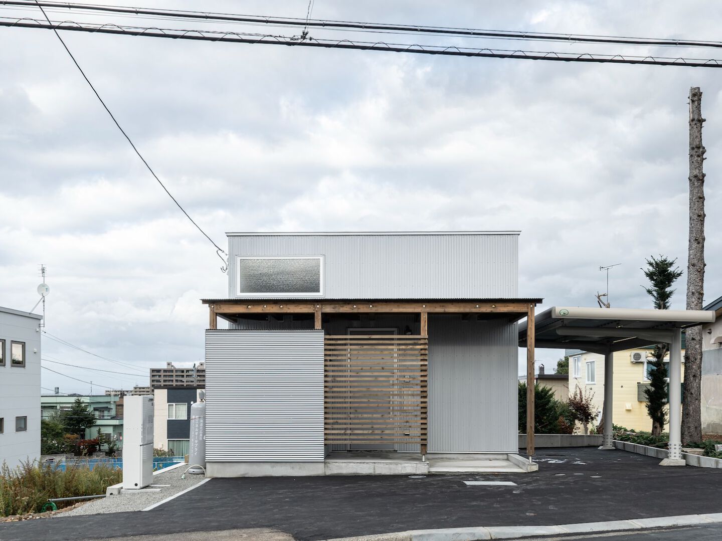 HOUSE_R