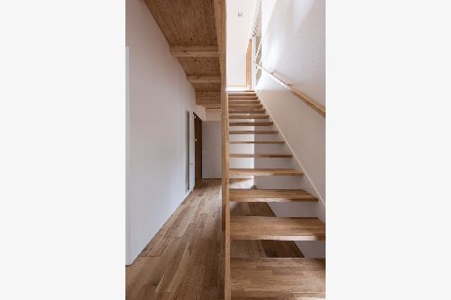 HOUSE_Y10