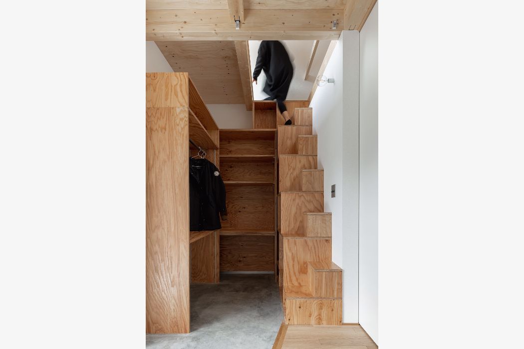 HOUSE_R01
