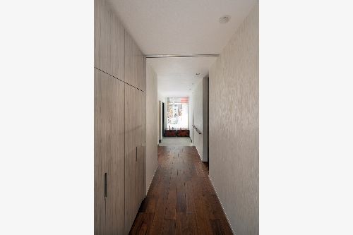 HOUSE_C06