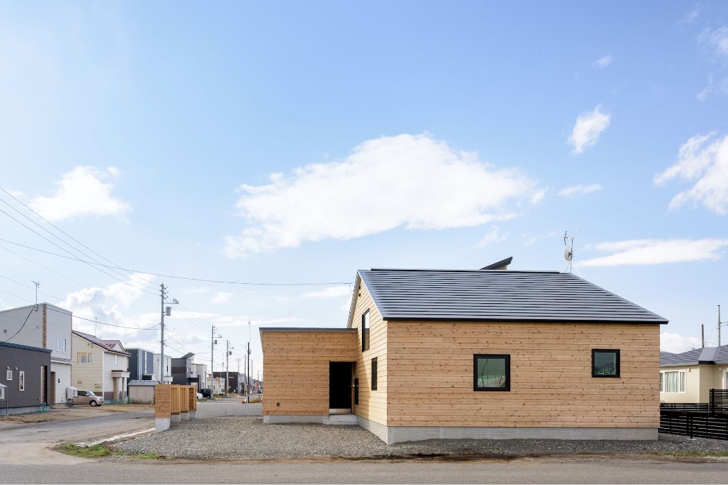 HOUSE_S01